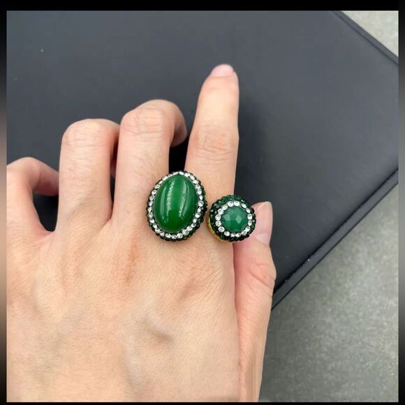 Anthropologie Green and Gold Double Stone Ring - Picture 2 of 3